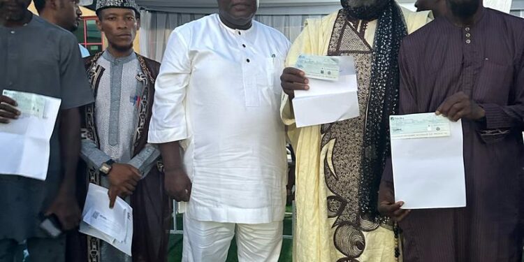 House of Reps member Ereyotimi fetes Muslims in Delta ….gives face-lift to Warri mosque