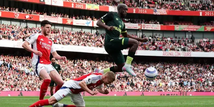 EPL Clash: Arsenal Held to 1-1 Draw by Brentford