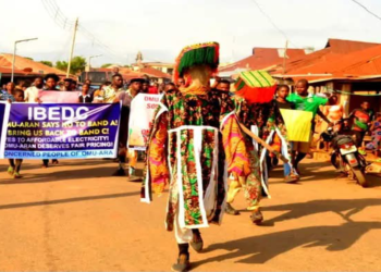 Electricity Bill Provokes the gods in Kwara….As Masquerades Lead Protest against agency