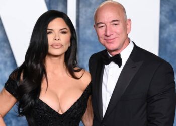 Protests Against Amazon’s Boss’ N20 trillion Wedding Continue in Venice