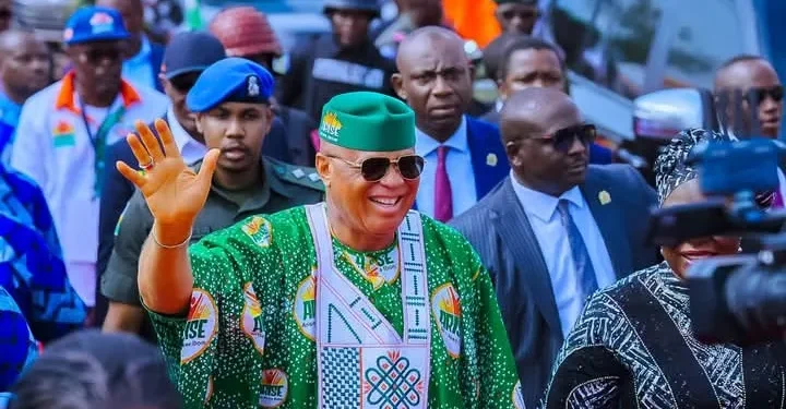 JUST-IN: Akwa-Ibom Gov Eno Officially Dumps PDP for APC