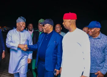 Akpabio Returns from London, Says ‘I Only Took a Short Vacation’
