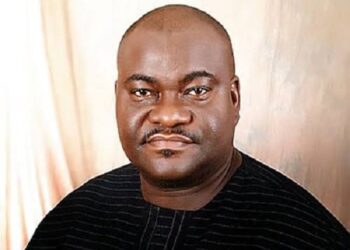 AND THE KING FELL “YAKATA” ON THE RUNWAY OF INDISCRETION