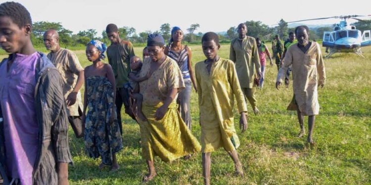 Soldiers Rescue Four Chinese Nationals, 17 Others Kidnap Victims