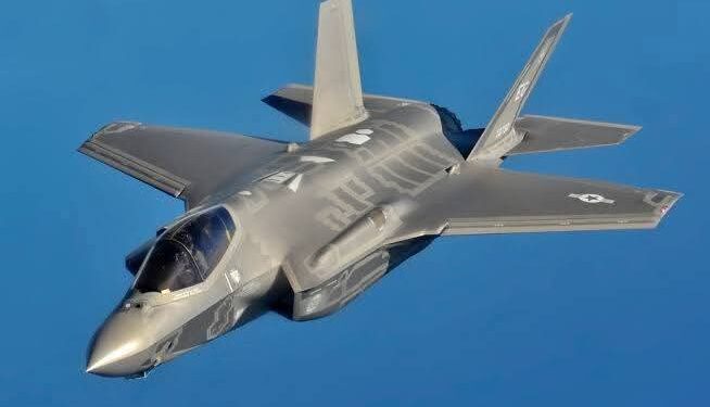 THE UNITED STATES F-35 FIGHTER JETS BATTLE READY 