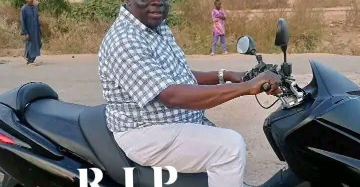 Hon. Solomon Itopa commiserates with Hon. Sanni Egidi and family over demise of Hon. Raji Isiyaka Egidi