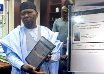 BREAKING: Adamawa Gov Fintiri Defects To APC