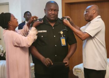 Mark Decorates Long-Serving Aides Promoted to ASP
