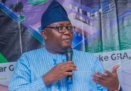 Blackout: Nigeria needs $100 billion to solve power crisis – FG