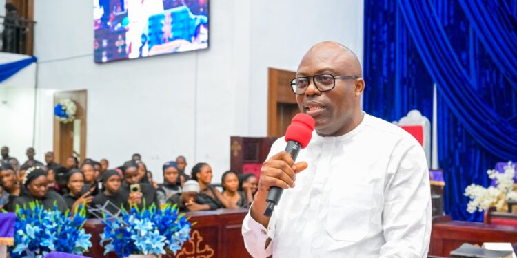 GOV FUBARA MOURNS LATE SENATOR BARINADA MPIGI, SAYS HE LIVED A GREAT LIFE