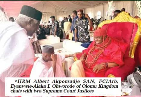 Oborevwori presents staff of office to Ohworode of Olomu, as monarch seeks power, hospital for kingdom