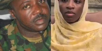 His Escort, On Getting To The Barracks, From The Gates They Saw People Standing, Murmuring – Agbo