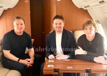 Gordon arrives Barcelona for medical, contract signing
