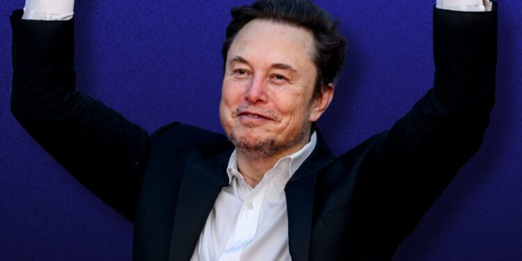 BREAKING: Elon Musk has become the world’s first trillionaire