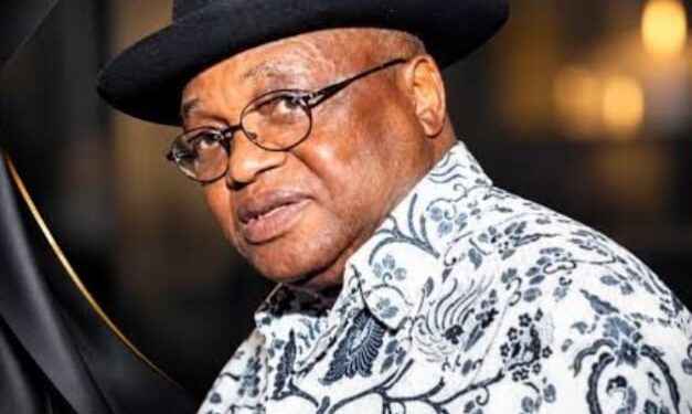 THE EXAMPLE OF DELE COLE  _A tribute by Tola Adeniyi, Monday, June 24, 2002_